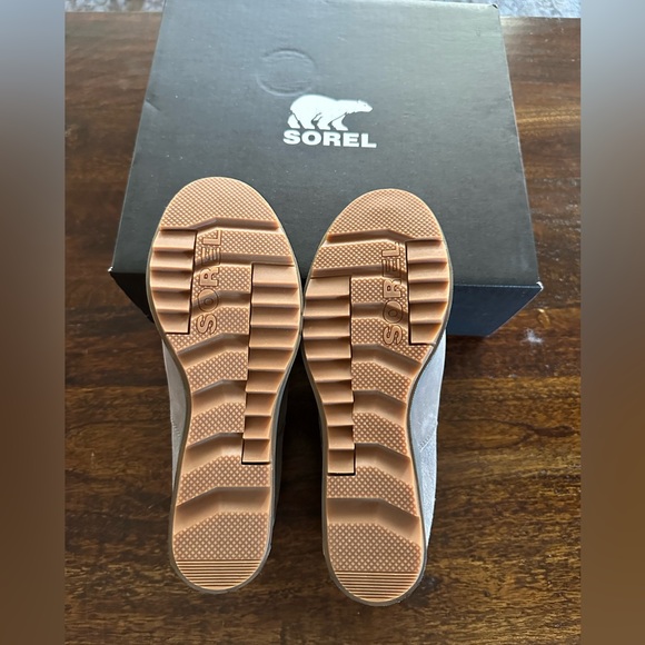 Sorel Women's Gray “Evie” pull on bootie - Picture 16 of 16